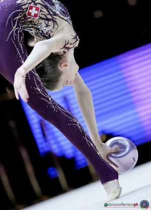 sr q demierre norah sui ph simone ferraro sfa01176 copia